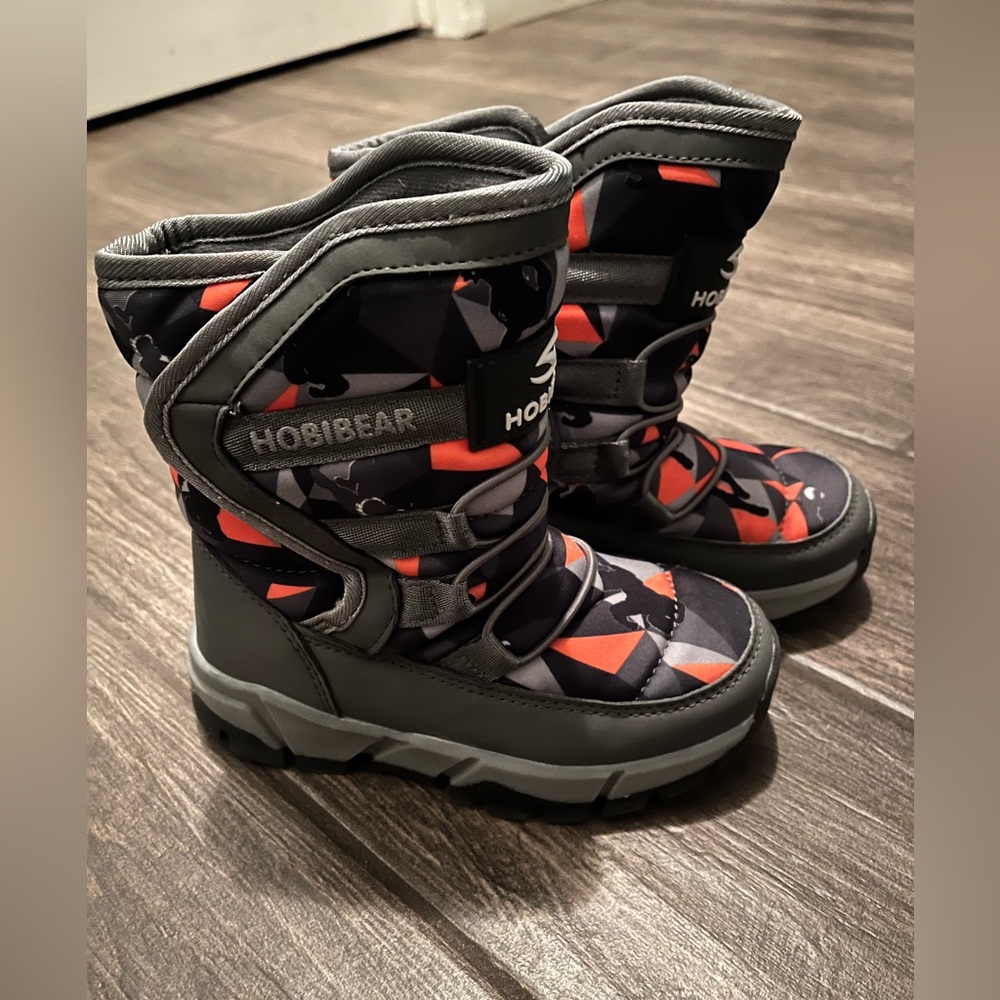 Boys snow boots